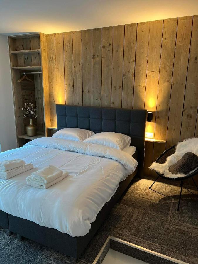 Prachtige Kamer In Centrum Brugge Met Badkamer ! Exterior foto