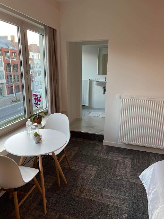Prachtige Kamer In Centrum Brugge Met Badkamer ! Exterior foto